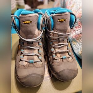 Keen Hiking Boots